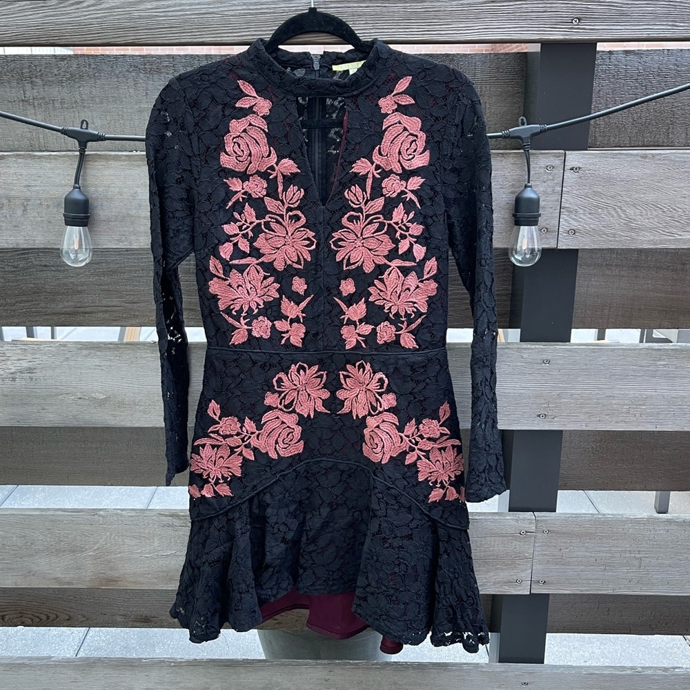 Gianni Bini Black Lace Dress with Floral Motif